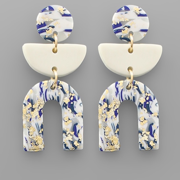 Clay Arch & Wedge Earrings - Picture 1 of 2